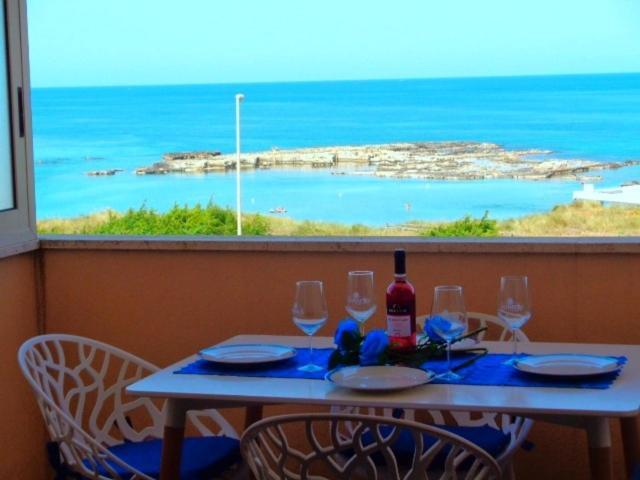 Bilocale Punta Rosa - Fronte Spiaggia Otranto Dış mekan fotoğraf